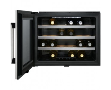 ERW0670A vínotéka vstavaná ELECTROLUX